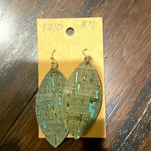 Multicolored earrings